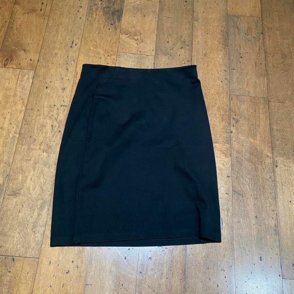 Black‎ Grace midi skirt with stretchy waistband Size 6